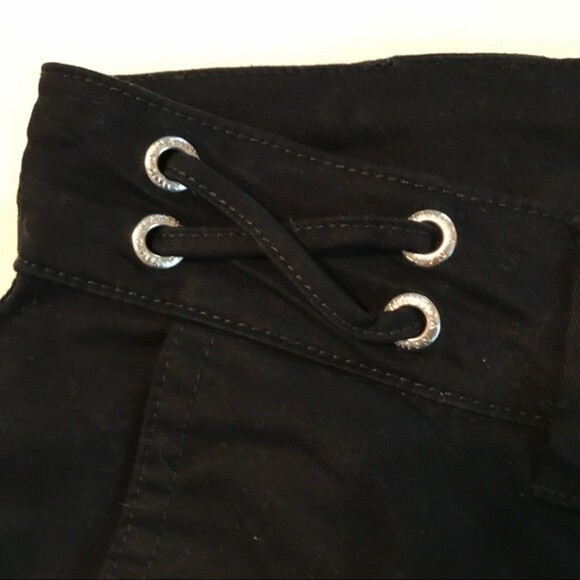 NAUTICA Size 4 Black Pants Criss Cross Belt Capris Cropped Neutral Work Office - Picture 6 of 6